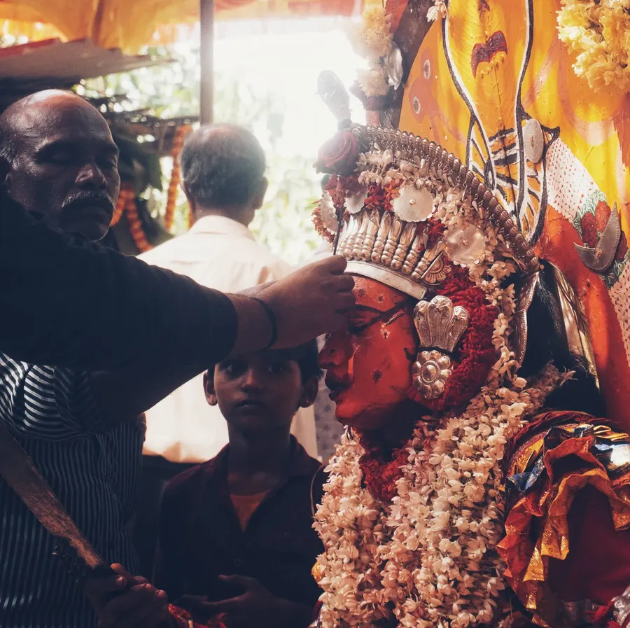 Bhootha Kola — frame 8