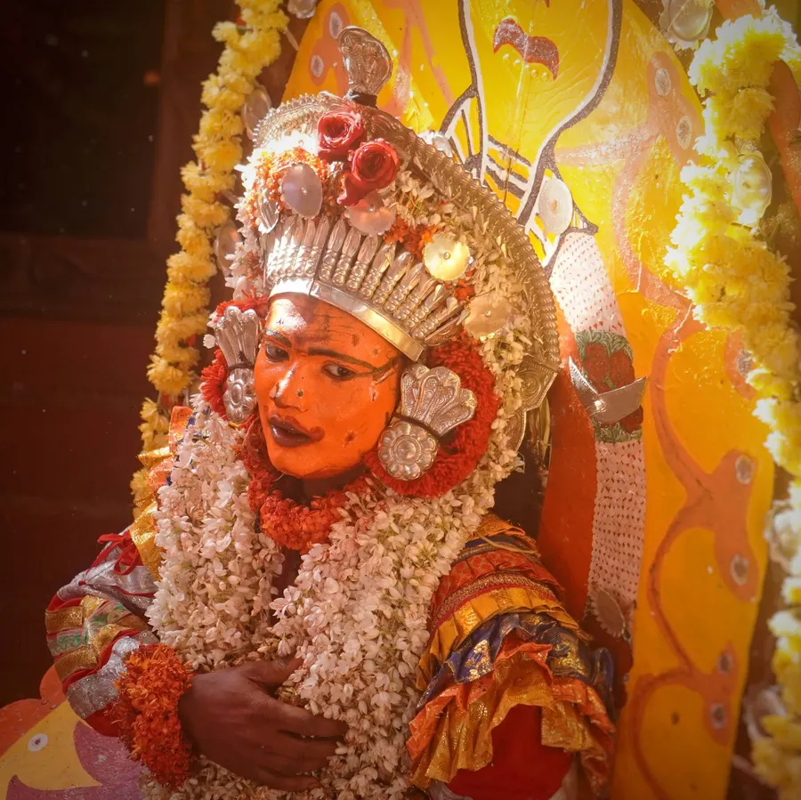 Bhootha Kola — frame 10